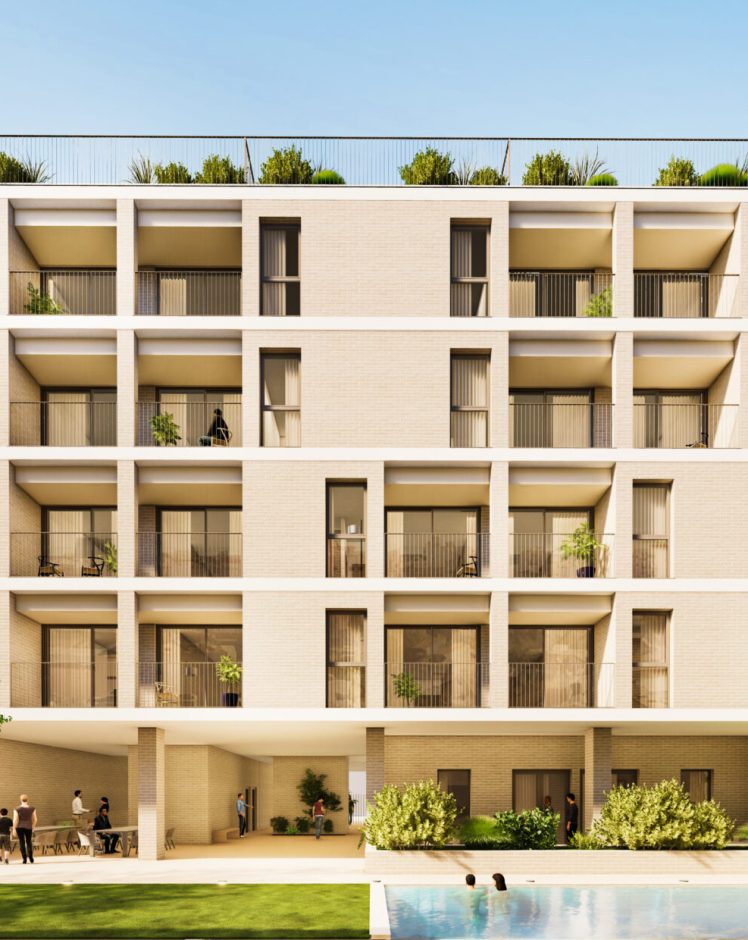 R02_Exterior fachada piscina personas alejadas